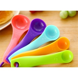 5ks farebné plastové odmerky 1-15g